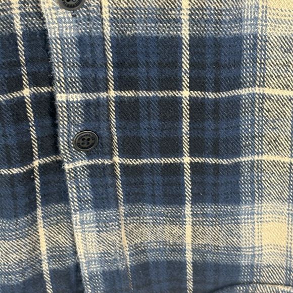 Wolverine Shirt Mens XL Heavyweight Blue Plaid Cut Short‎ Sleeve Raw Button Up - Picture 5 of 14